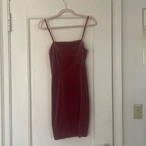 Pink velvet body con dress